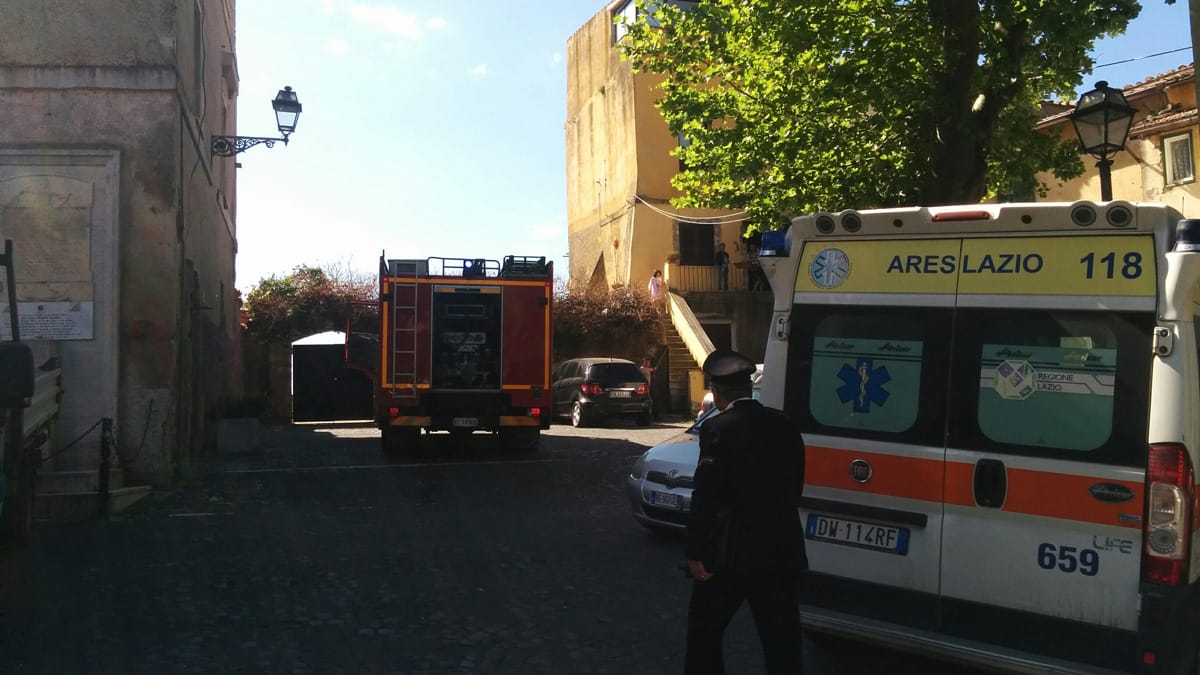 Incendio al Borgo di Cesano