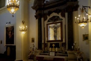 La giovane dottoressa Orsini ci rivela aspetti sconosciuti sul Ss. Crocifisso